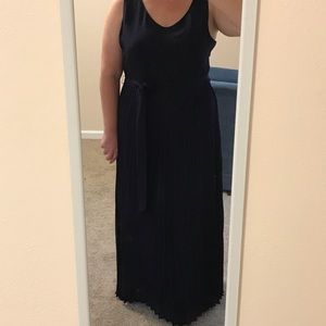Long navy dress